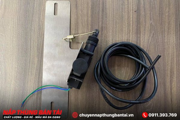 KHÓA BỬNG CHO FORD RAPTOR 2023