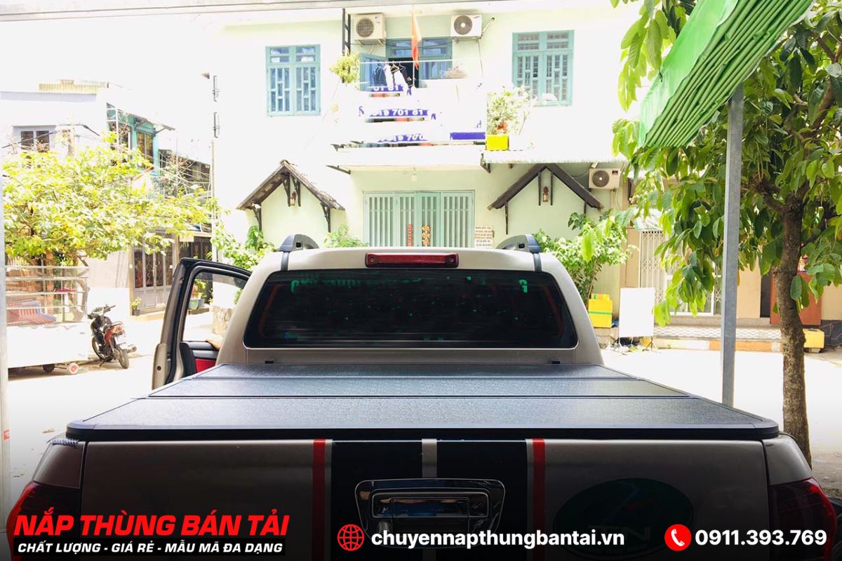 NẮP THÙNG 3 TẤM ISUZU D-MAX