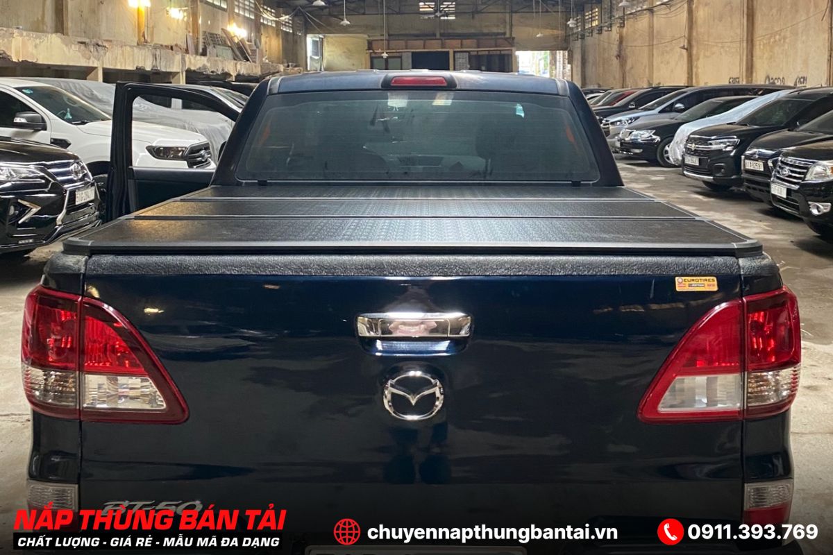 NẮP THÙNG 3 TẤM MAZDA BT-50