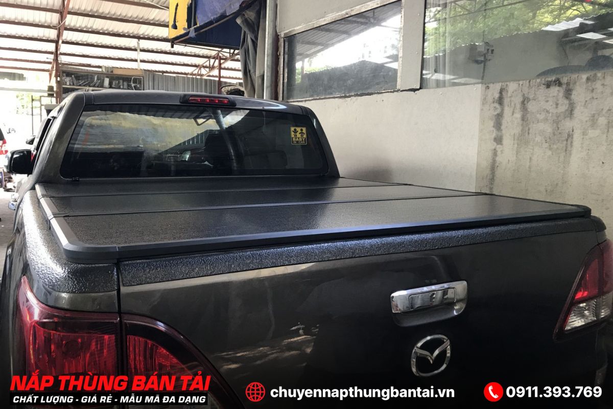 NẮP THÙNG 3 TẤM MAZDA BT-50