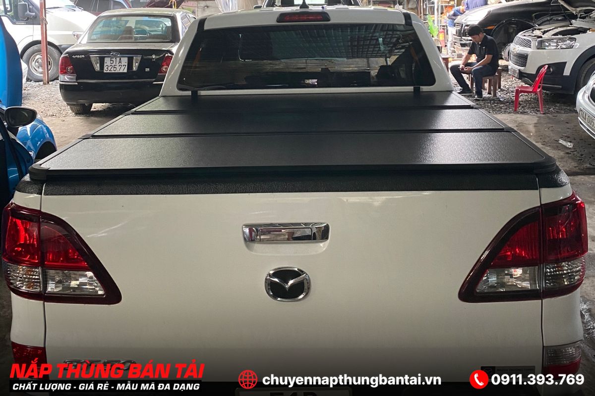 NẮP THÙNG 3 TẤM MAZDA BT-50