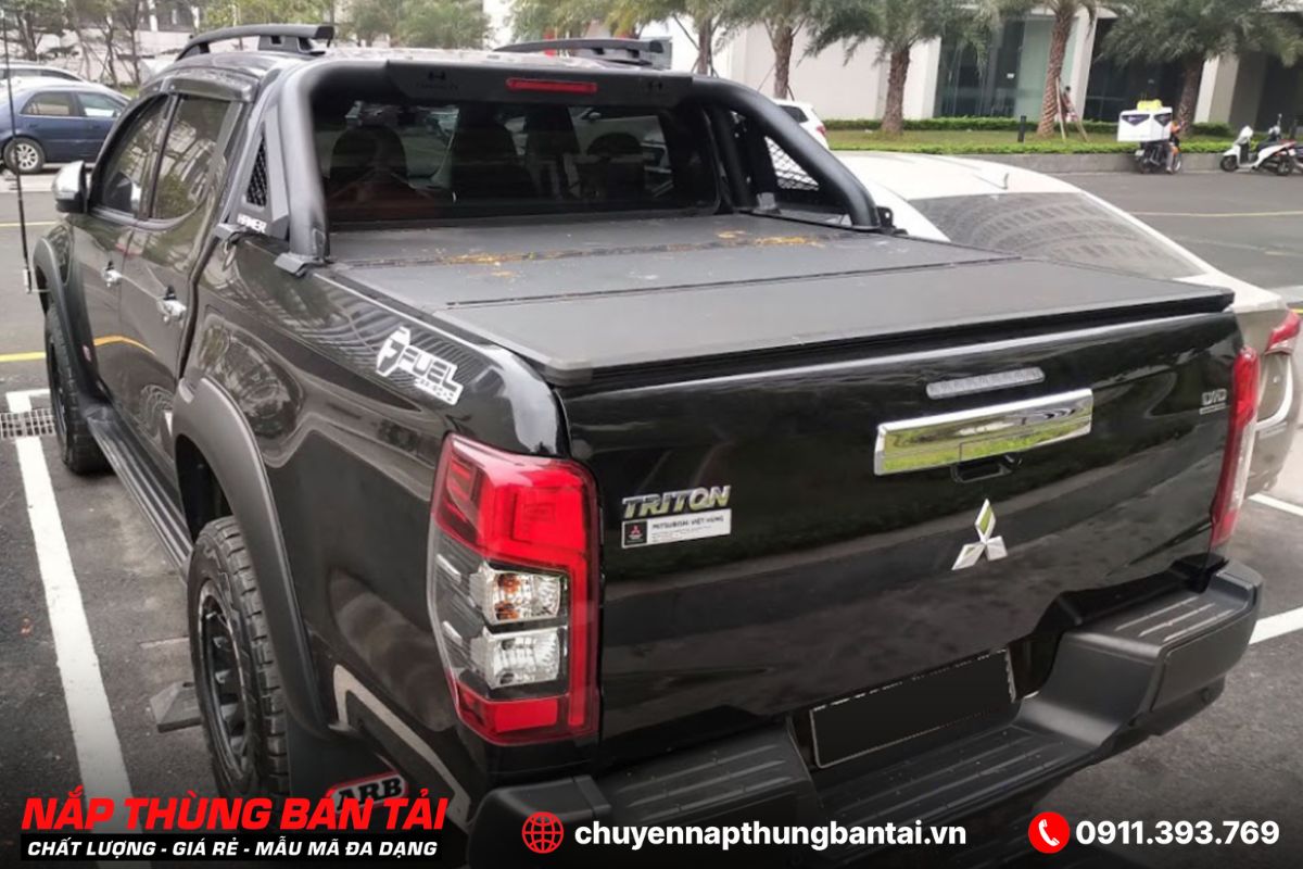 NẮP THÙNG 3 TẤM MITSUBISHI TRITON
