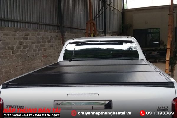 NẮP THÙNG 3 TẤM MITSUBISHI TRITON