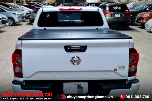 NẮP THÙNG 3 TẤM NISSAN NAVARA