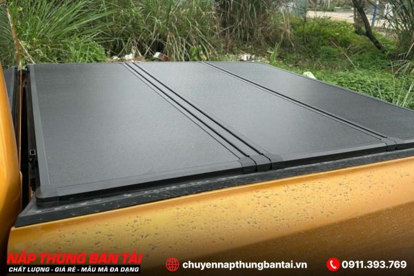 NẮP THÙNG 3 TẤM TOYOTA HILUX