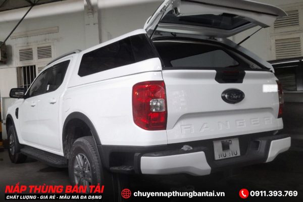 NẮP THÙNG CAO FORD RANGER STORMTRAK