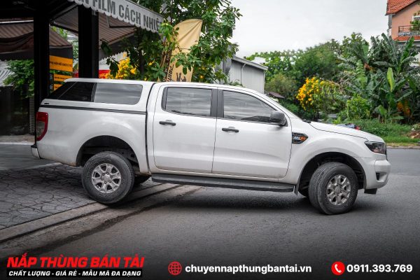 NẮP THÙNG CAO FORD RANGER XLT 2023 (CÓ ĐÈN)