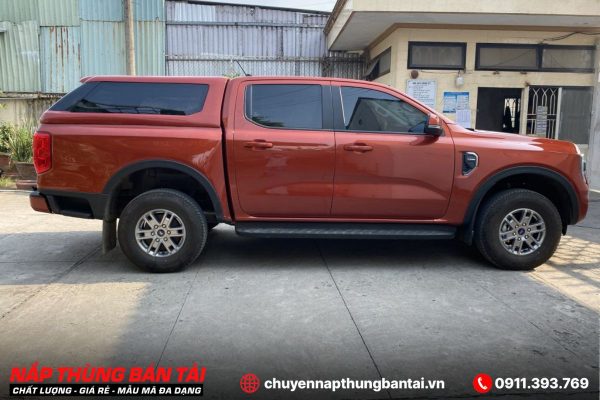 NẮP THÙNG CAO FORD RANGER XLT (ĐỜI 2018 - 2022) (CÓ ĐÈN)