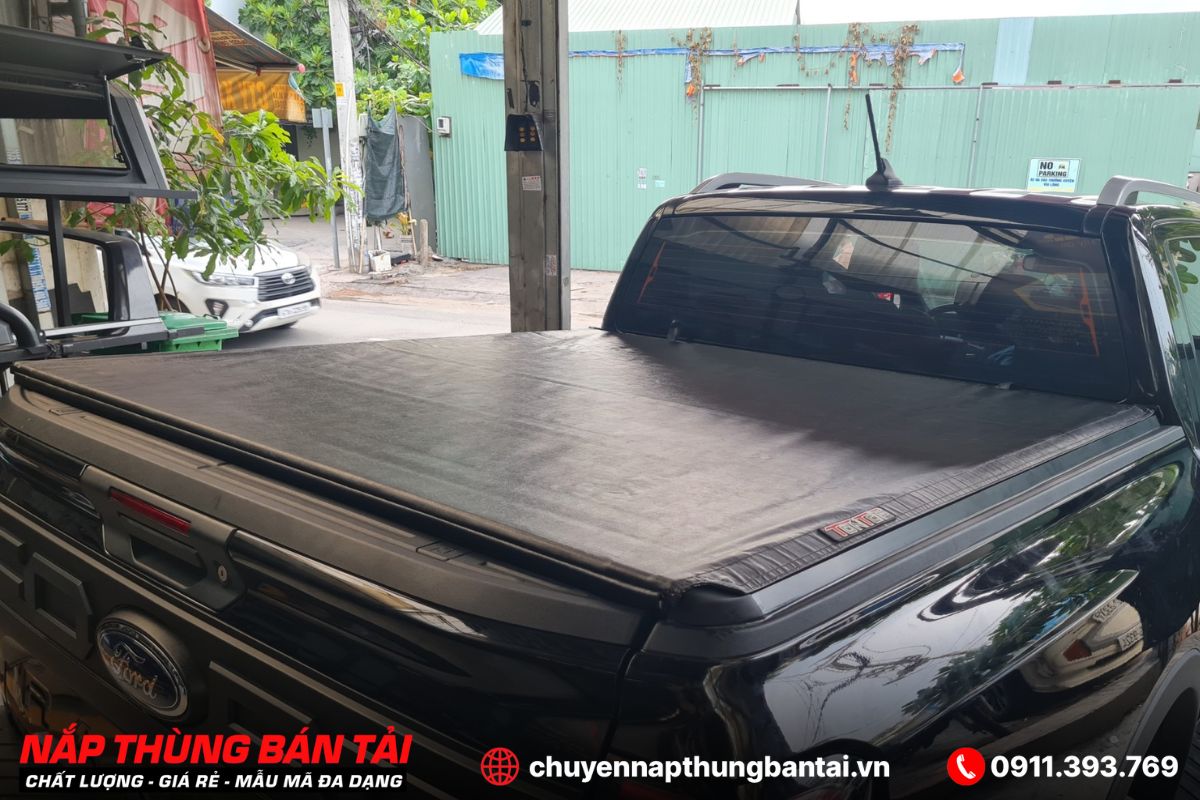 NẮP THÙNG CUỘN MỀM FORD RANGER WILDTRAK (ĐỜI 2018 - 2022)
