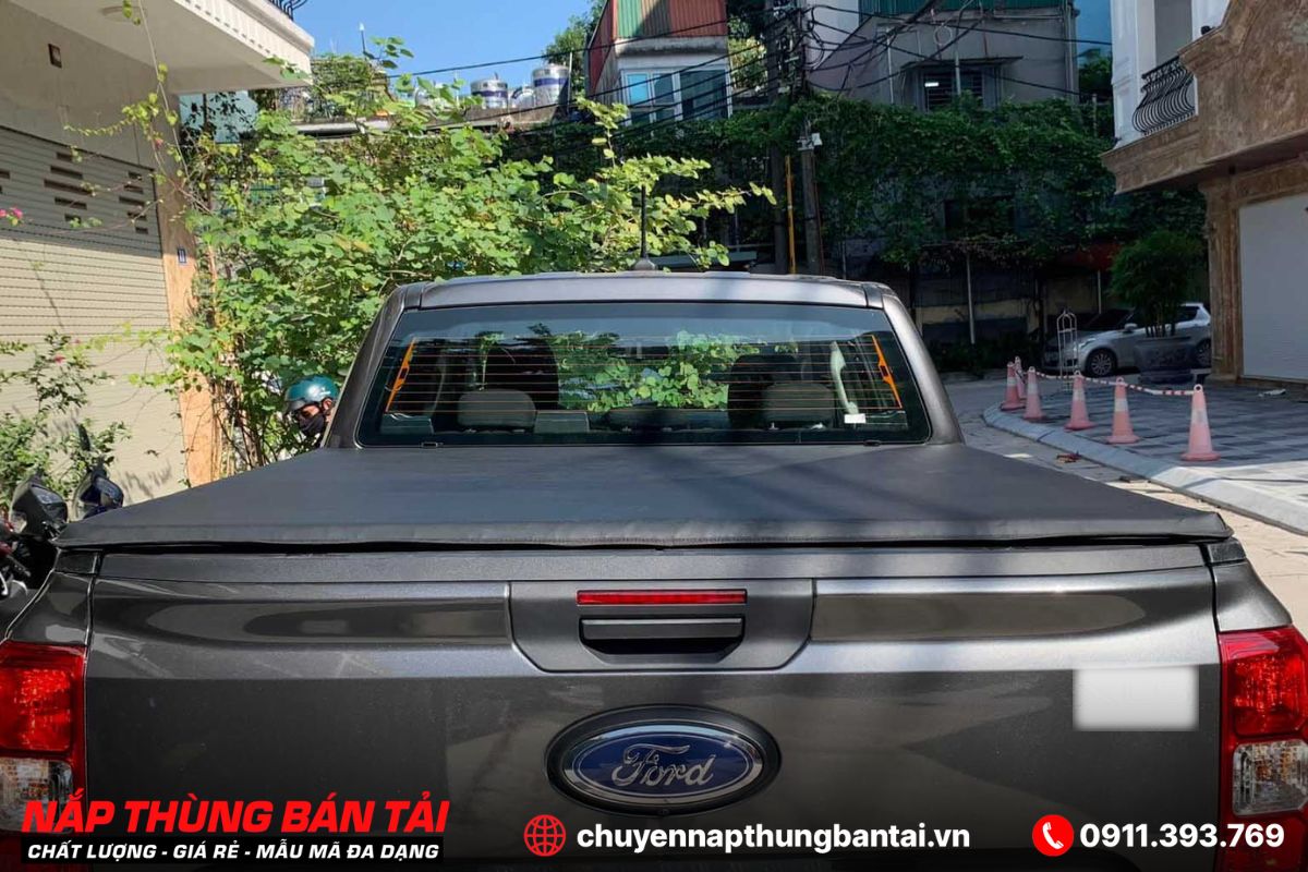 NẮP THÙNG CUỘN BẠT FORD RANGER XLT 2023