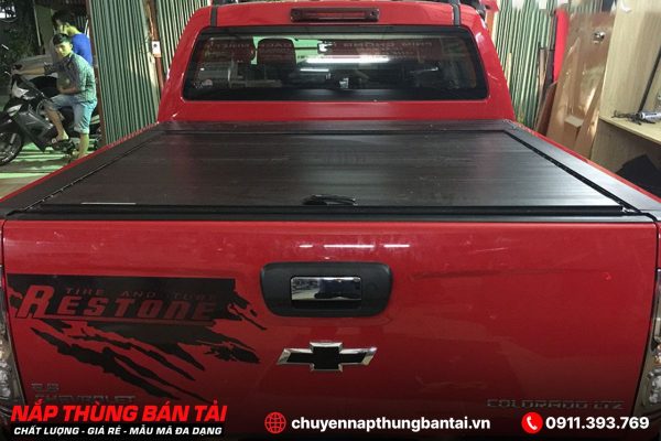 NẮP THÙNG CUỘN CƠ CARRYBOY CHEVROLET COLORADO