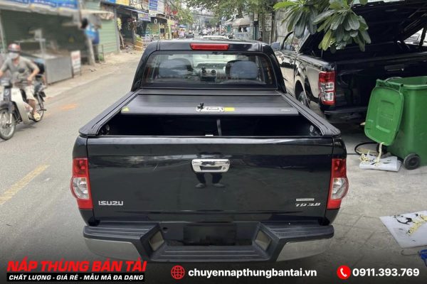 NẮP THÙNG CUỘN CƠ CARRYBOY ISUZU D-MAX