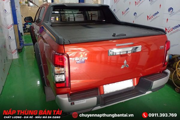 NẮP THÙNG CUỘN CƠ CARRYBOY MITSUBISHI TRITON