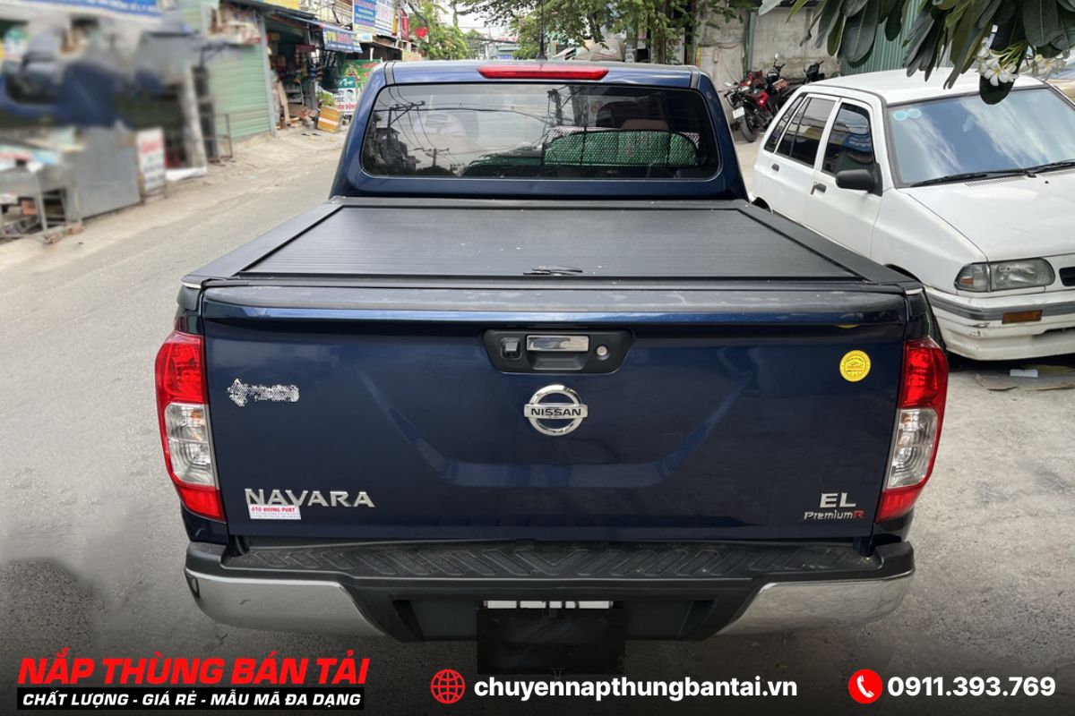 NẮP THÙNG CUỘN CƠ CARRYBOY NISSAN NAVARA