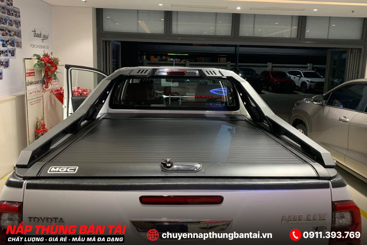 NẮP THÙNG CUỘN CƠ CARRYBOY MAZDA BT-50