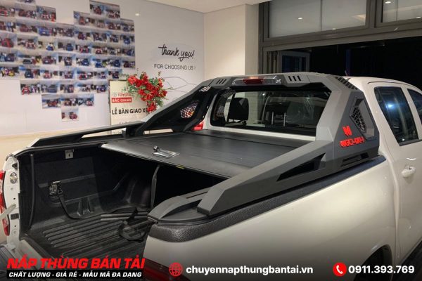 NẮP THÙNG CUỘN CƠ CARRYBOY TOYOTA HILUX