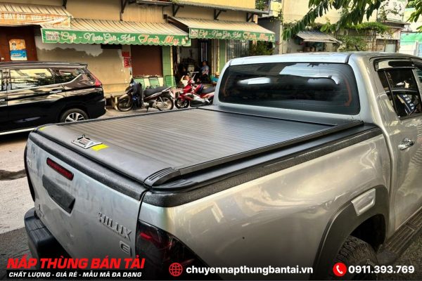 NẮP THÙNG CUỘN CƠ CARRYBOY TOYOTA HILUX