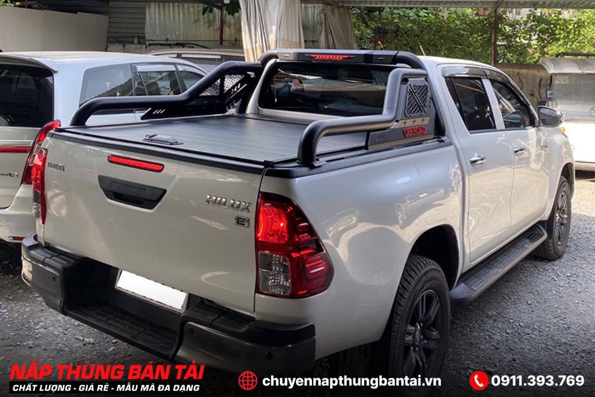 NẮP THÙNG CUỘN CƠ CARRYBOY TOYOTA HILUX