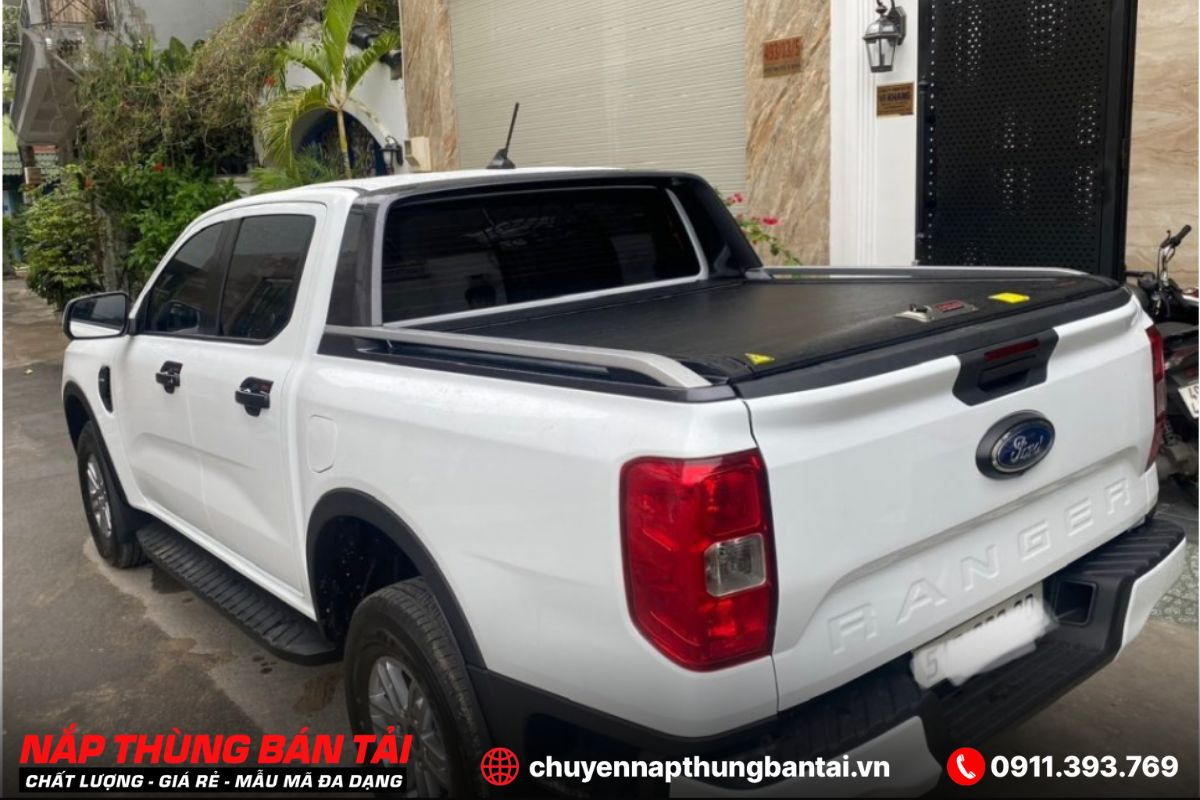 NẮP THÙNG CUỘN CƠ OPTION4X4 FORD RANGER STORMTRAK