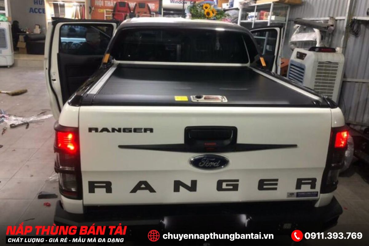 NẮP THÙNG CUỘN CƠ OPTION4X4 FORD RANGER XLS 2023