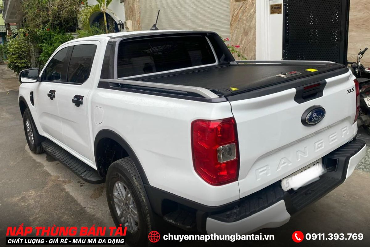 NẮP THÙNG CUỘN CƠ OPTION4X4 FORD RANGER XLS (ĐỜI 2018 - 2022)