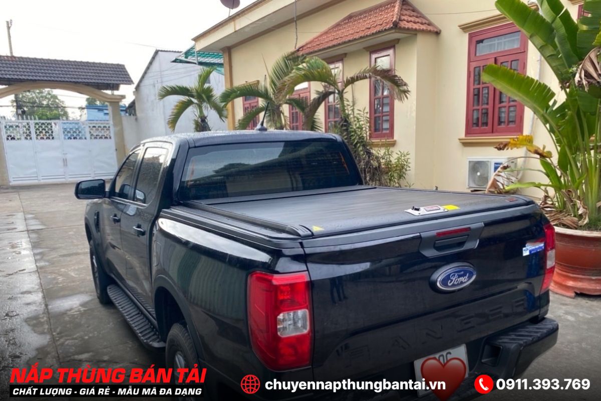 NẮP THÙNG CUỘN CƠ OPTION4X4 FORD RANGER XLT 2023