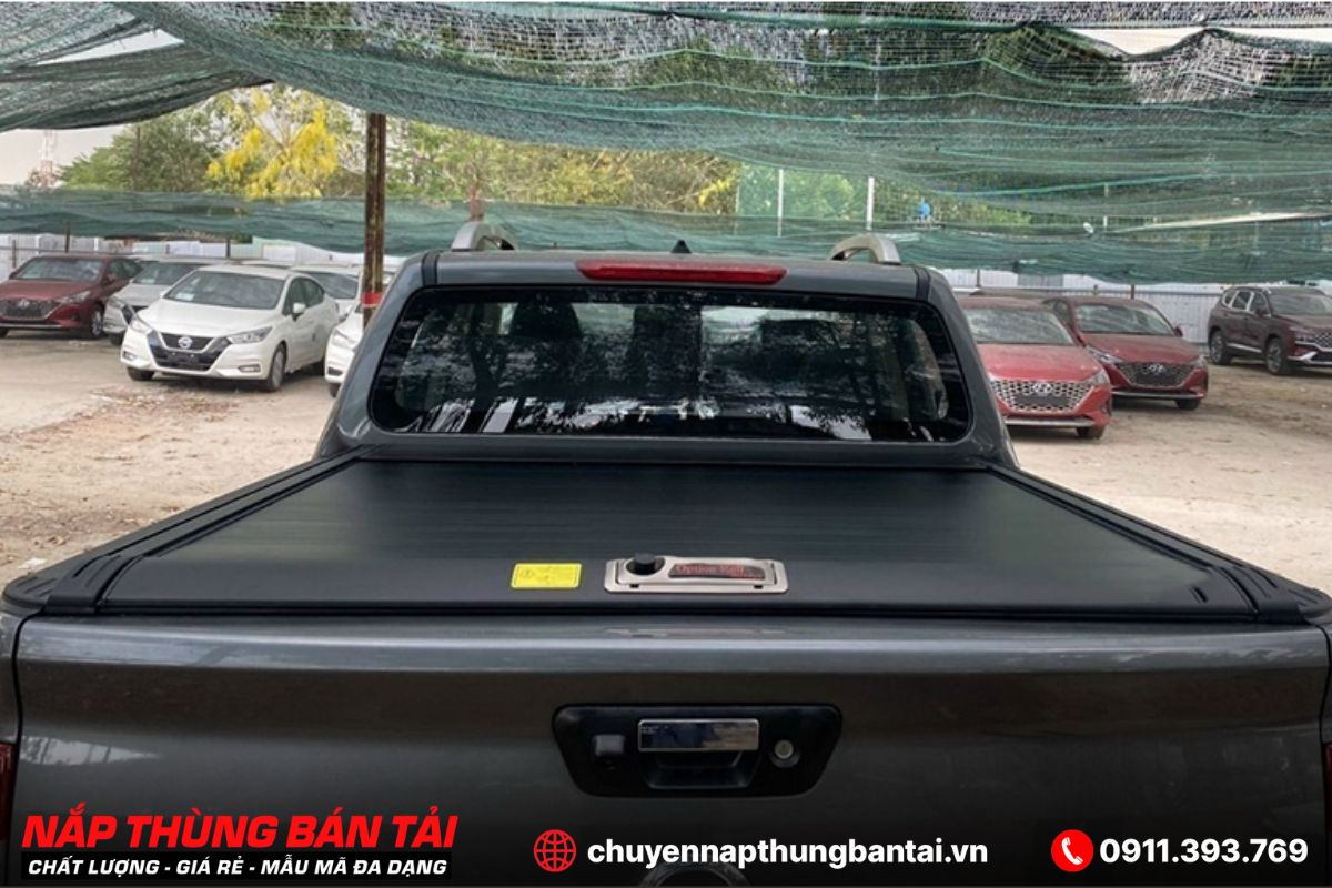 NẮP THÙNG CUỘN CƠ OPTION4X4 FORD RANGER XLT (ĐỜI 2018 - 2022)