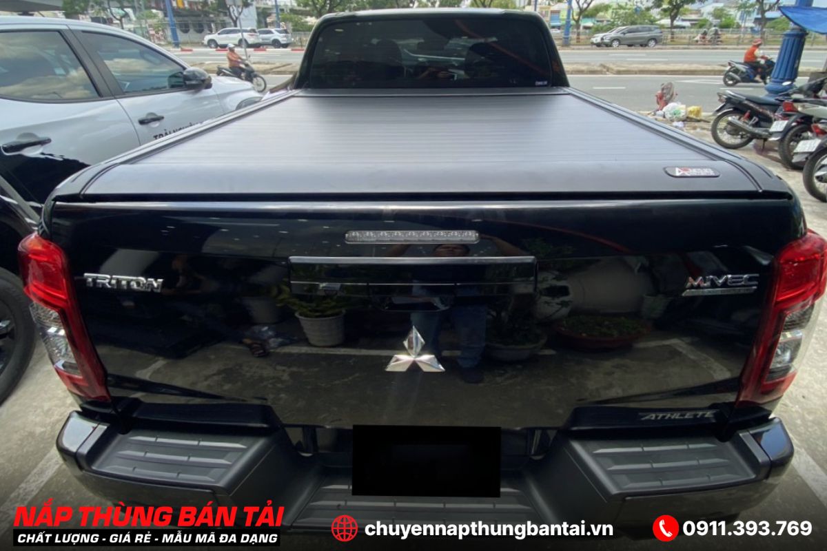 NẮP THÙNG CUỘN ĐIỆN ANPHA MITSUBISHI TRITON