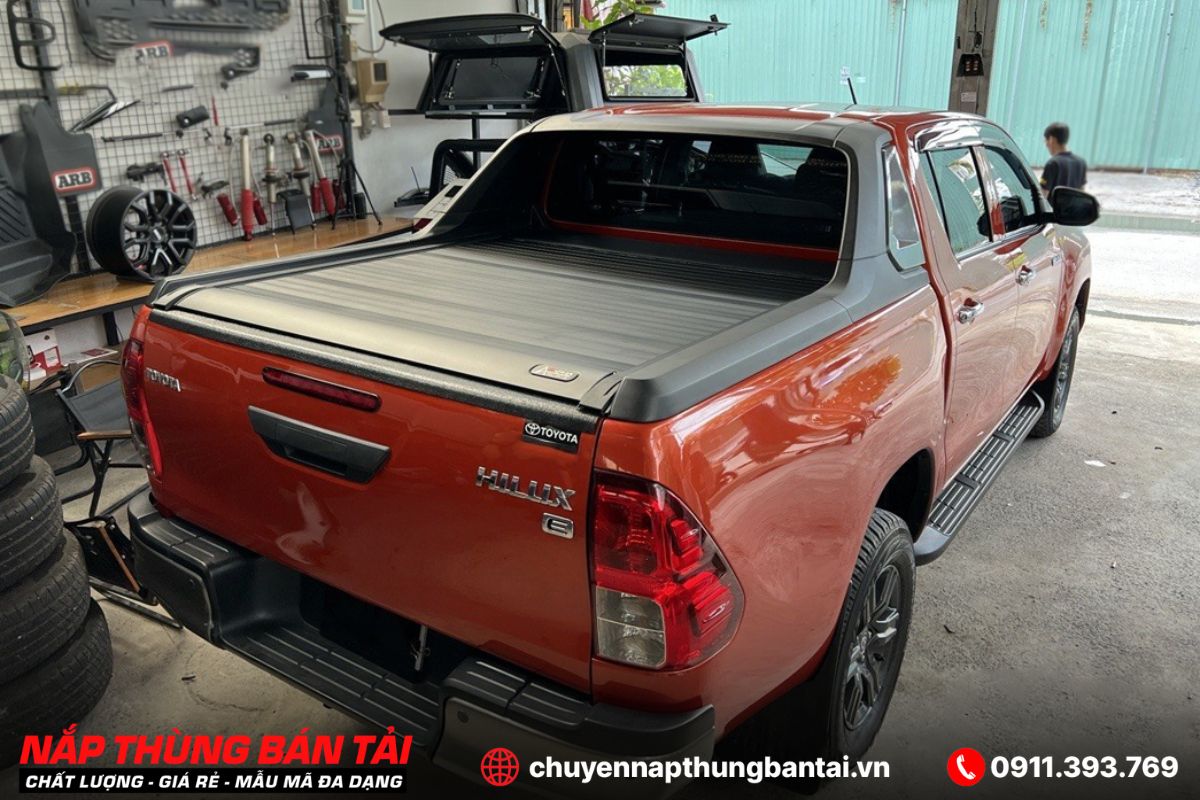 NẮP THÙNG CUỘN ĐIỆN ANPHA TOYOTA HILUX