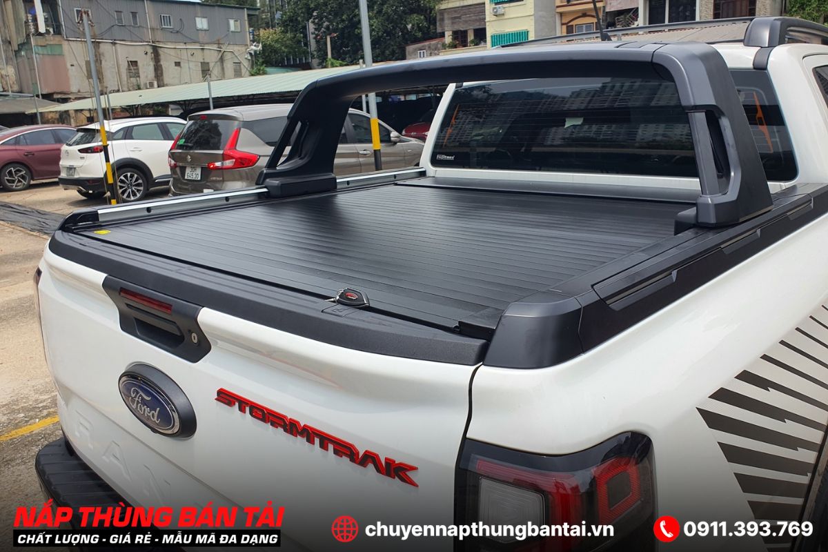 NẮP THÙNG CUỘN ĐIỆN OPTION4X4 FORD RANGER STORMTRAK