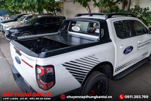 NẮP THÙNG CUỘN ĐIỆN OPTION4X4 FORD RANGER STORMTRAK