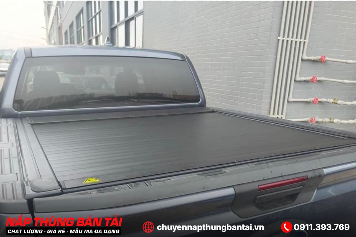 NẮP THÙNG CUỘN ĐIỆN OPTION4X4 FORD RANGER XLT 2023