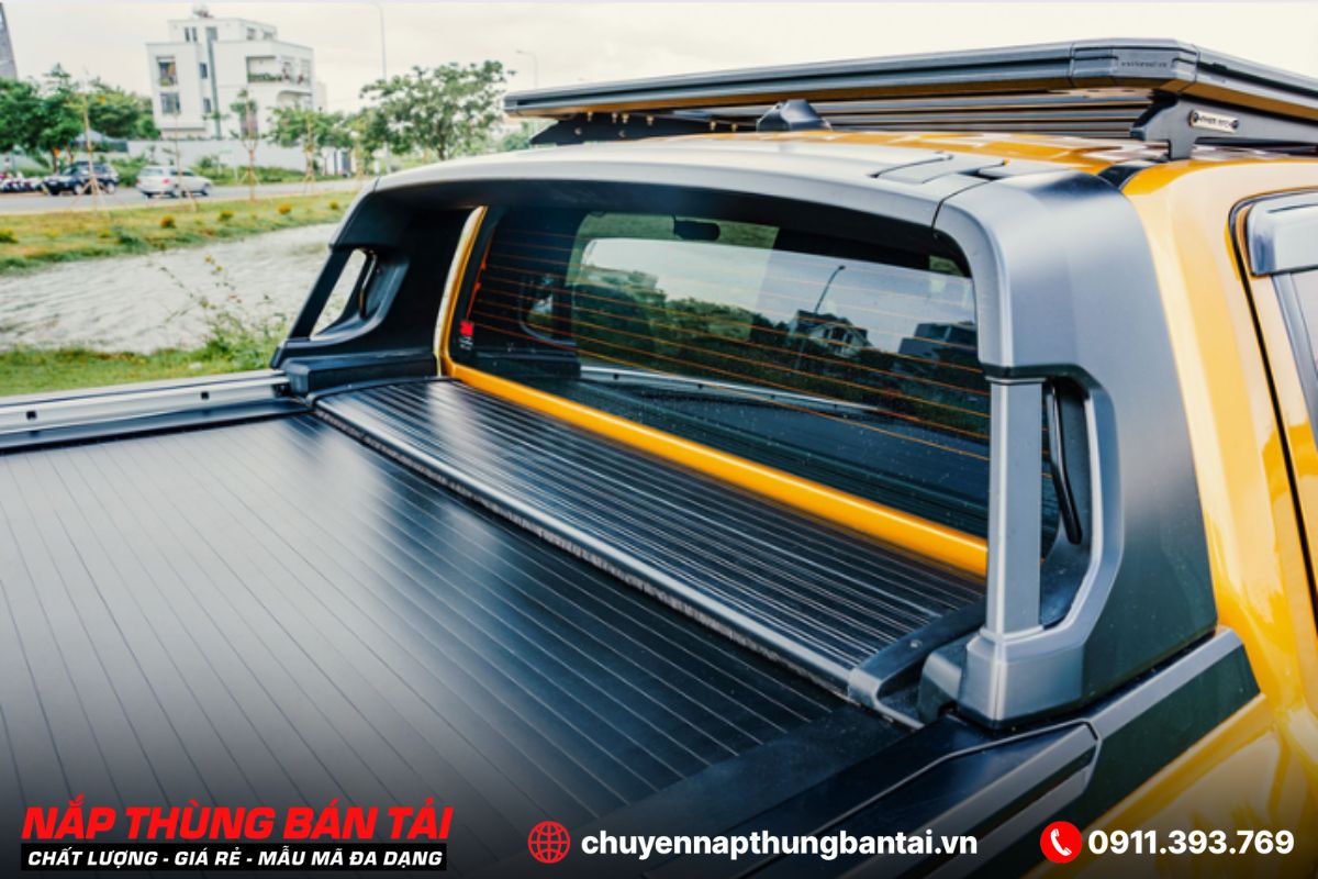 NẮP THÙNG CUỘN ĐIỆN OPTION4X4 FORD RANGER XLT 2023