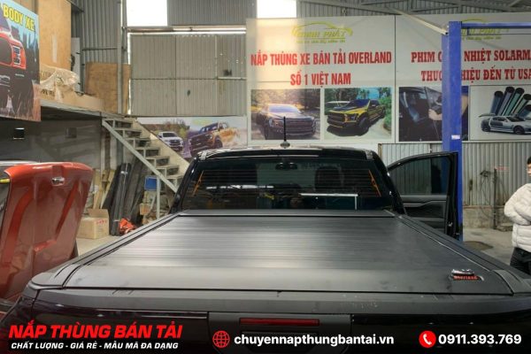 NẮP THÙNG CUỘN ĐIỆN OPTION4X4 FORD RANGER XLT (ĐỜI 2018 - 2022)