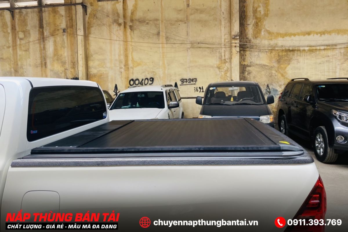 NẮP THÙNG CUỘN ĐIỆN OPTION4X4 ISUZU D-MAX