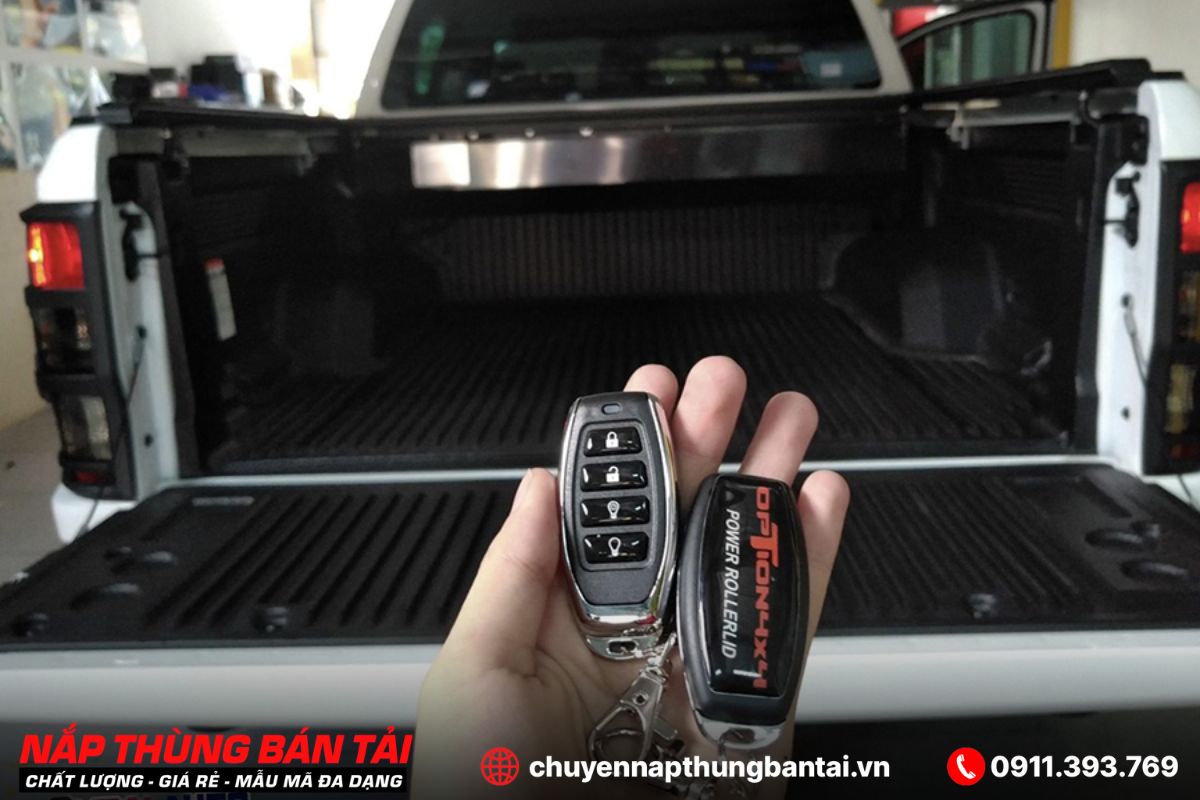 NẮP THÙNG CUỘN ĐIỆN OPTION4X4 MAZDA BT-50