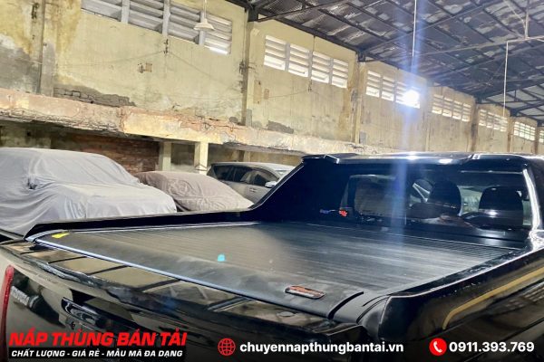 NẮP THÙNG CUỘN ĐIỆN OPTION4X4 MITSUBISHI TRITON