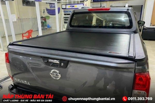 NẮP THÙNG CUỘN ĐIỆN OPTION4X4 NISSAN NAVARA