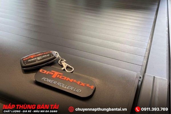 NẮP THÙNG CUỘN ĐIỆN OPTION4X4 NISSAN NAVARANẮP THÙNG CUỘN ĐIỆN OPTION4X4 NISSAN NAVARA