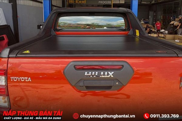 NẮP THÙNG CUỘN ĐIỆN OPTION4X4 TOYOTA HILUX