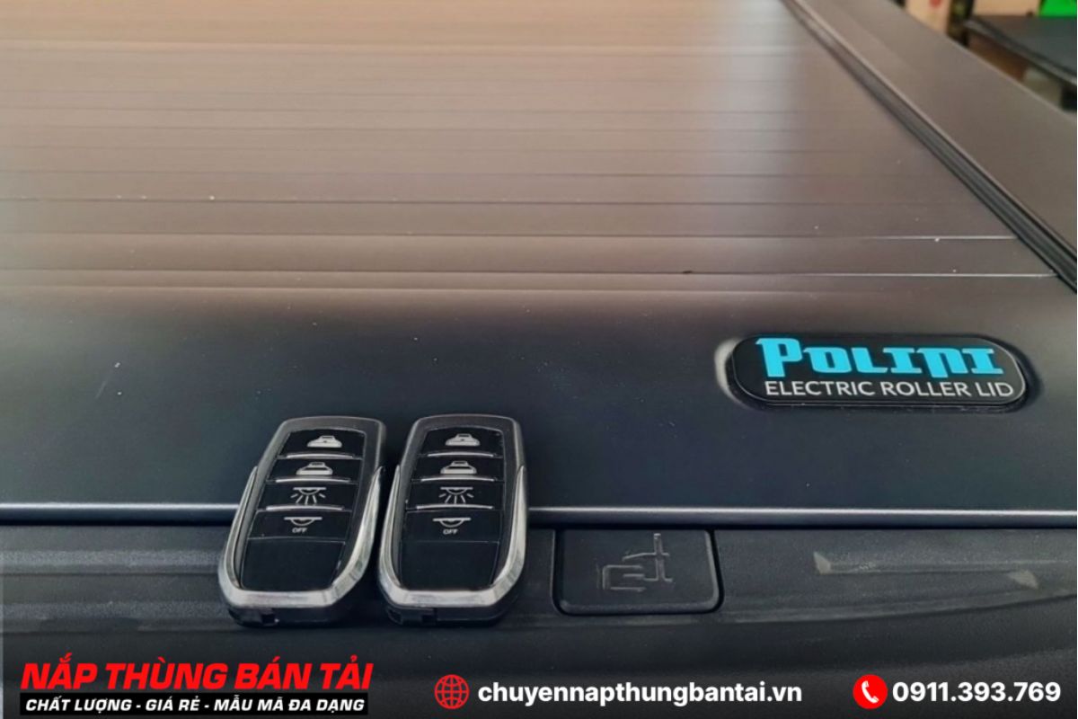 Nắp Thùng Cuộn Điện Polini Ford Ranger Wildtrak 2023