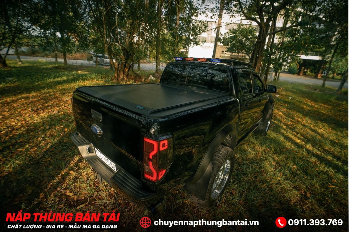 Nắp thùng cuộn điện Polini Ford Ranger Xls (Đời 2018 - 2022)