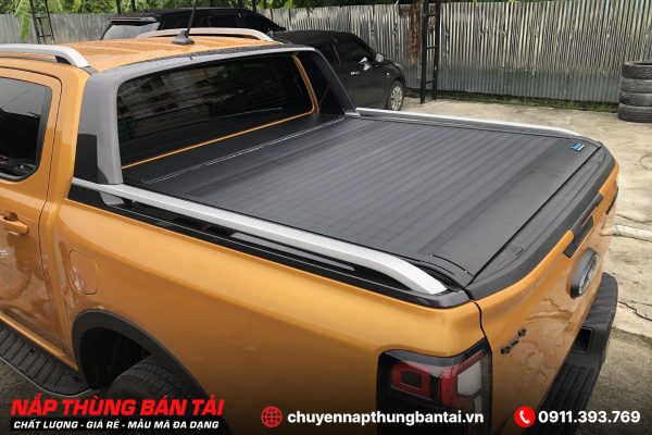 NẮP THÙNG CUỘN ĐIỆN POLINI FORD RANGER XLT 2023