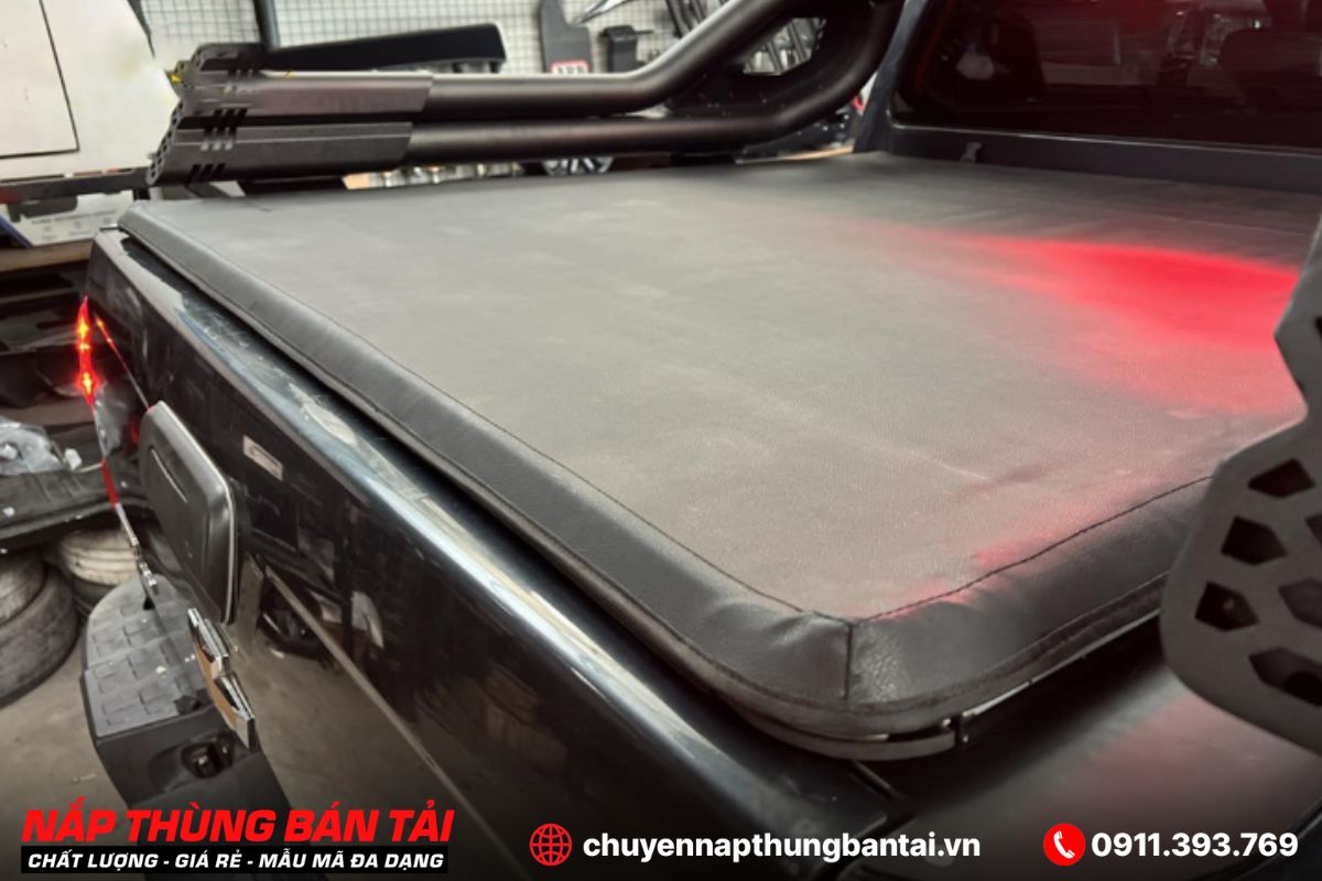 NẮP THÙNG CUỘN MỀM CHEVROLET COLORADO