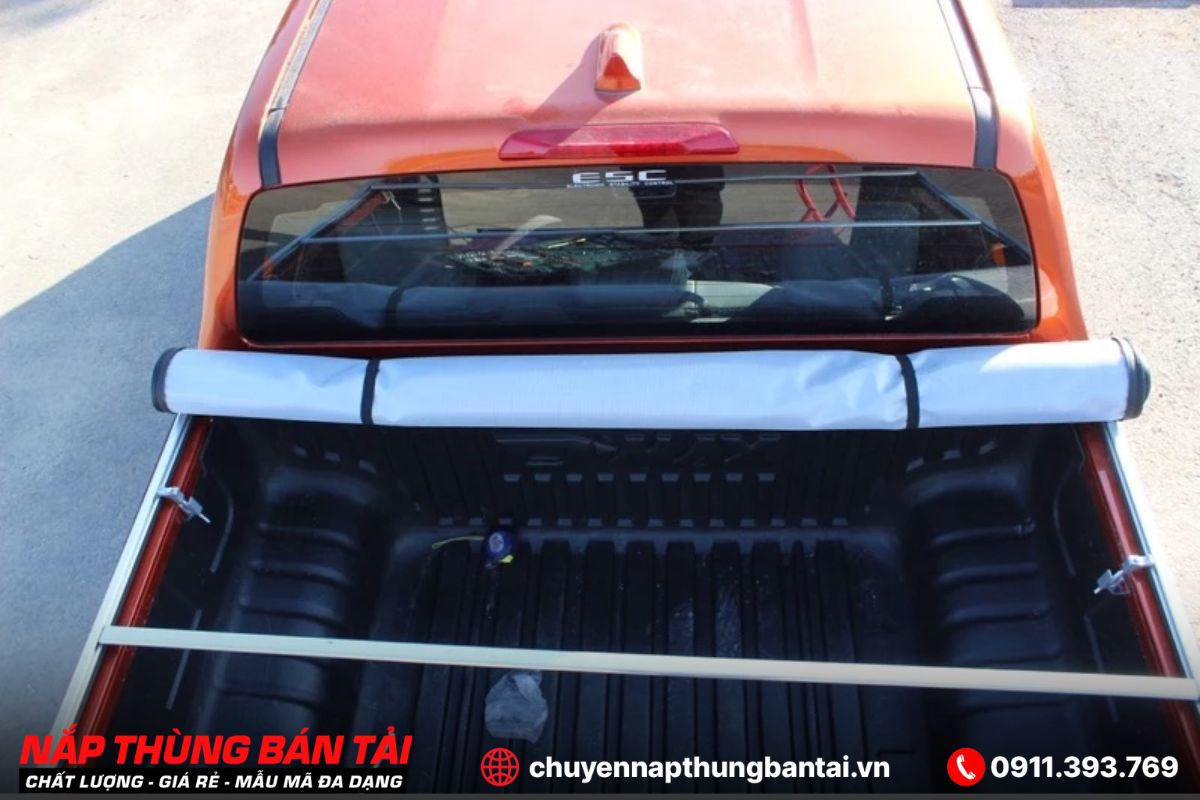 NẮP THÙNG CUỘN MỀM MITSUBISHI TRITON