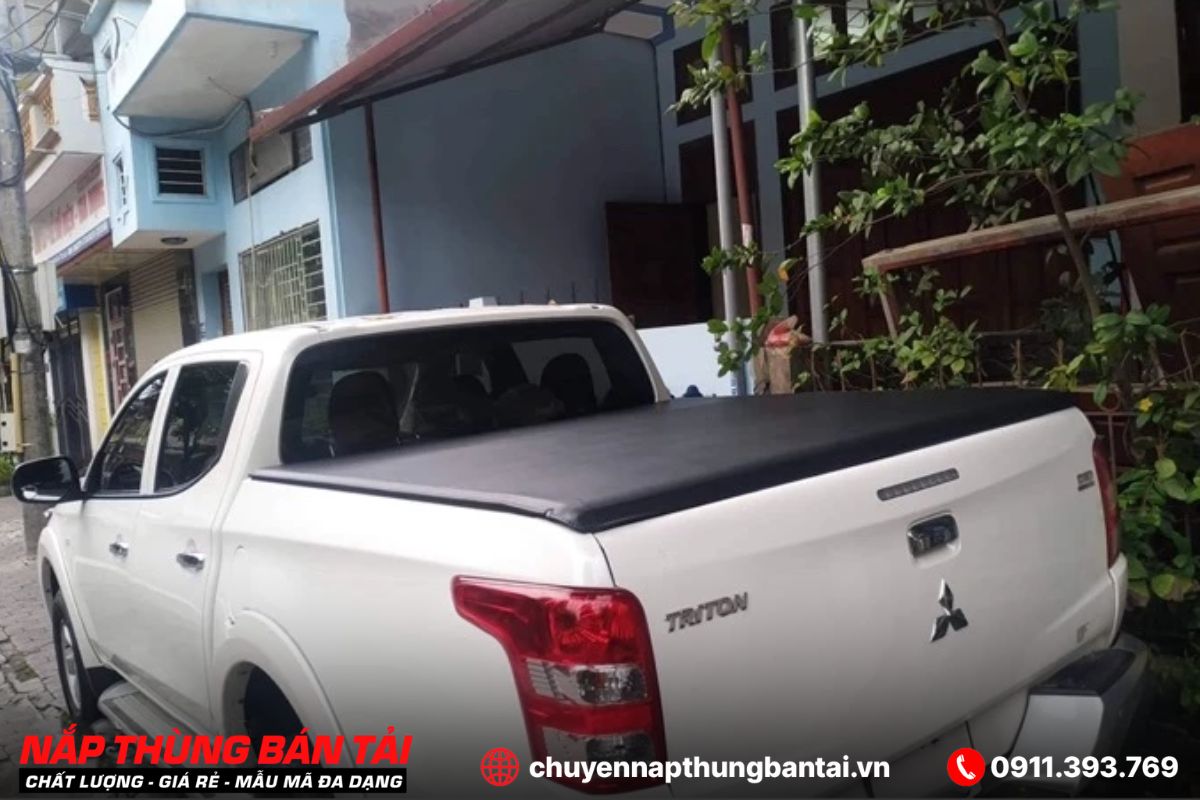 NẮP THÙNG CUỘN MỀM MITSUBISHI TRITON