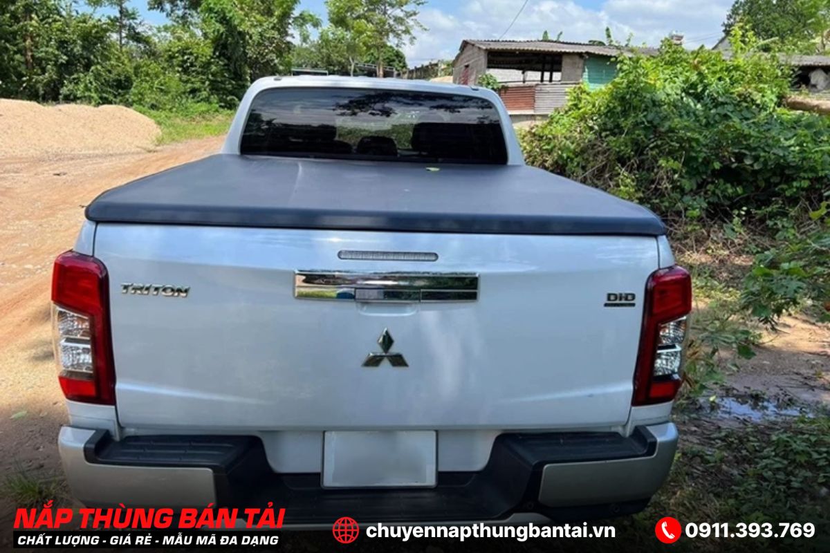 NẮP THÙNG CUỘN MỀM MITSUBISHI TRITON