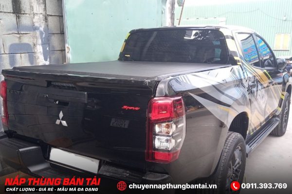 Nắp thùng cuộn mềm Option Roll Mitsubishi Triton