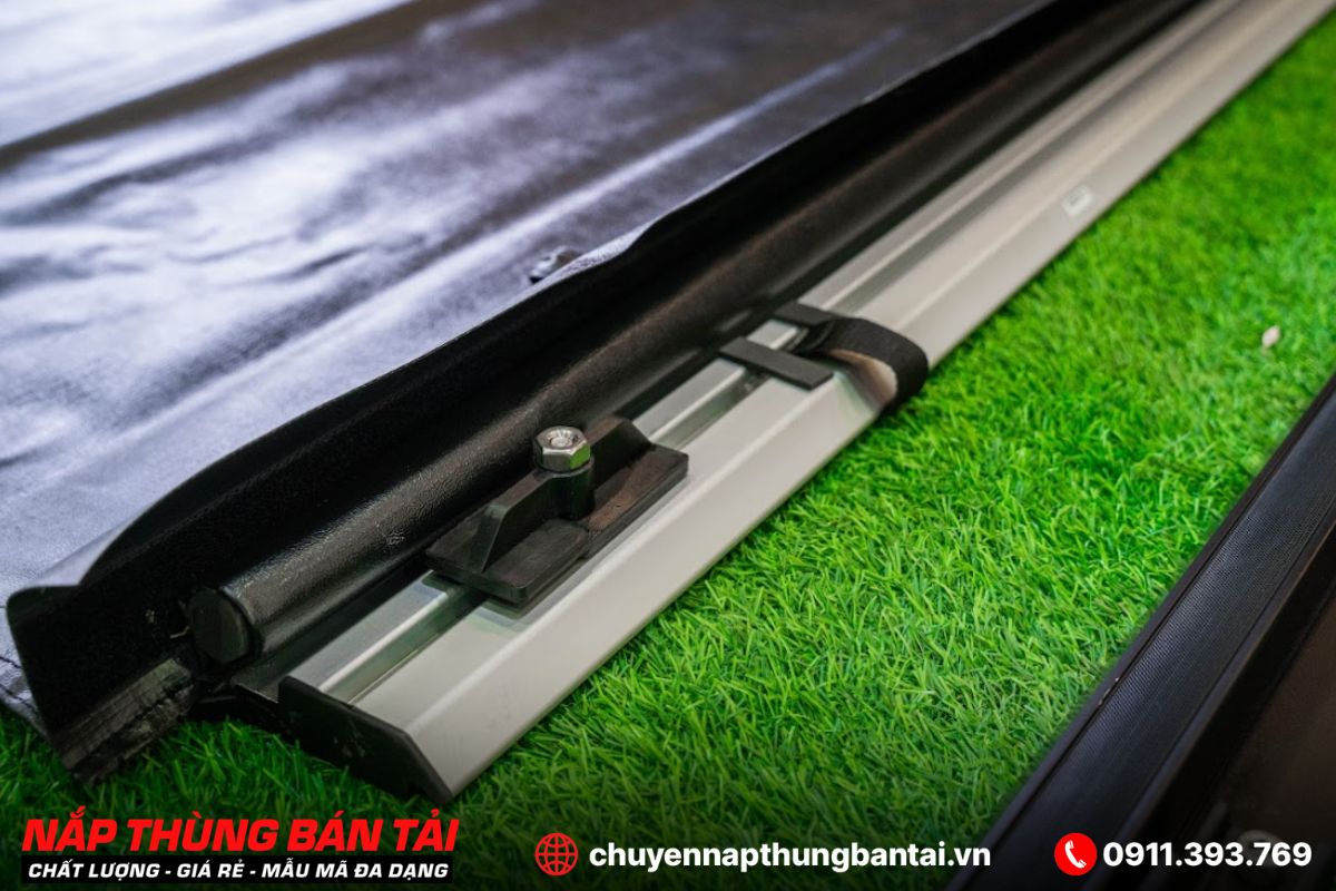 NẮP THÙNG CUỘN MỀM TONTOP CHEVROLET COLORADO