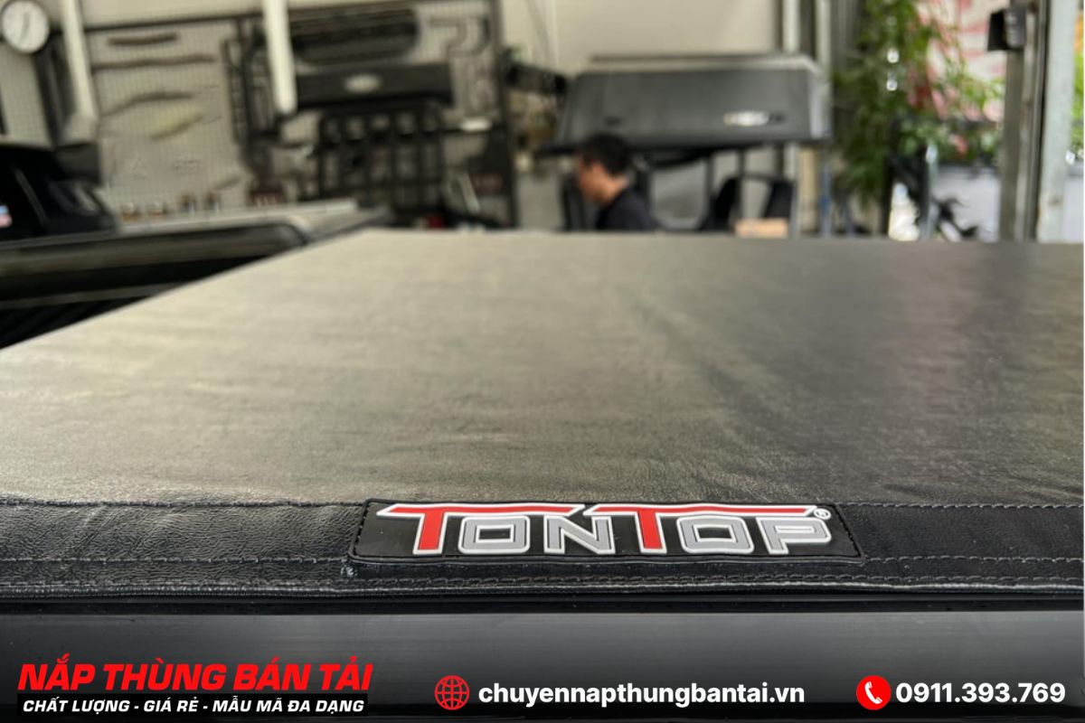 NẮP THÙNG CUỘN MỀM TONTOP FORD RANGER XLT 2023